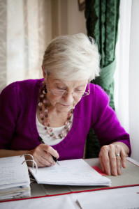 MATURE-WOMAN-WRITING